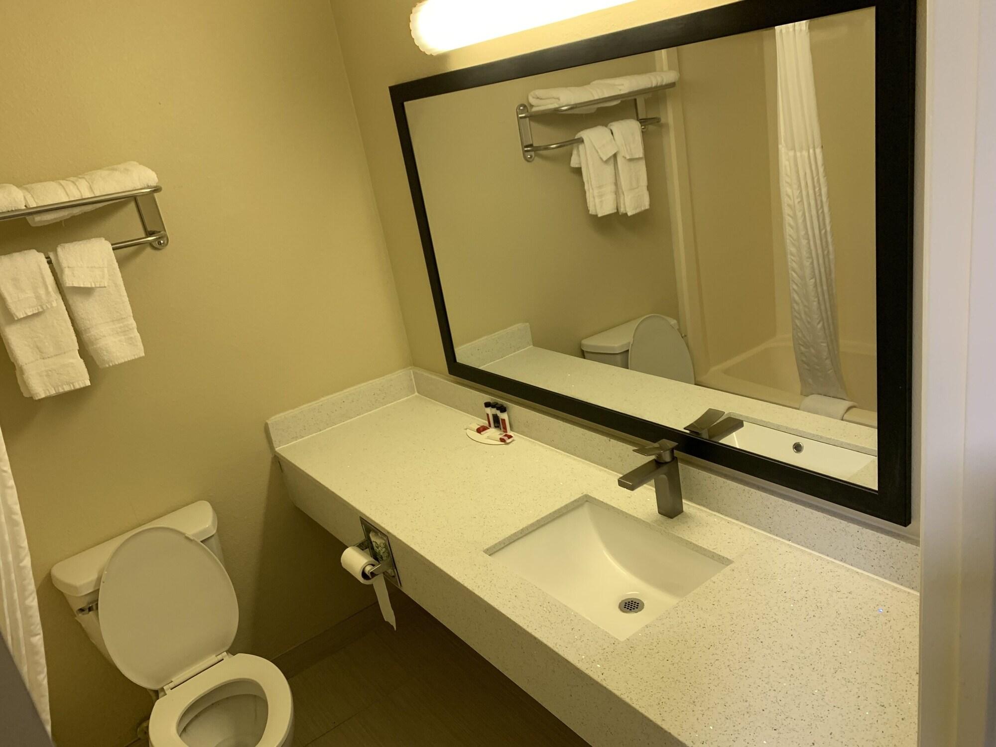 Travelodge By Wyndham Odessa Esterno foto