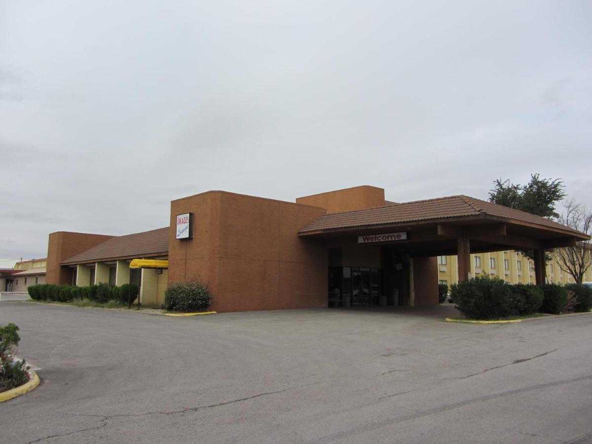 Travelodge By Wyndham Odessa Esterno foto