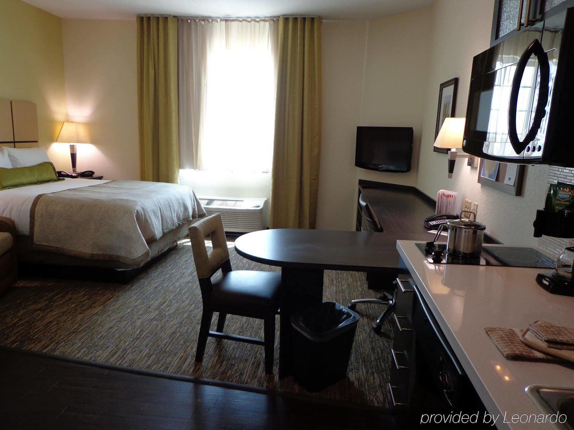 Travelodge By Wyndham Odessa Esterno foto